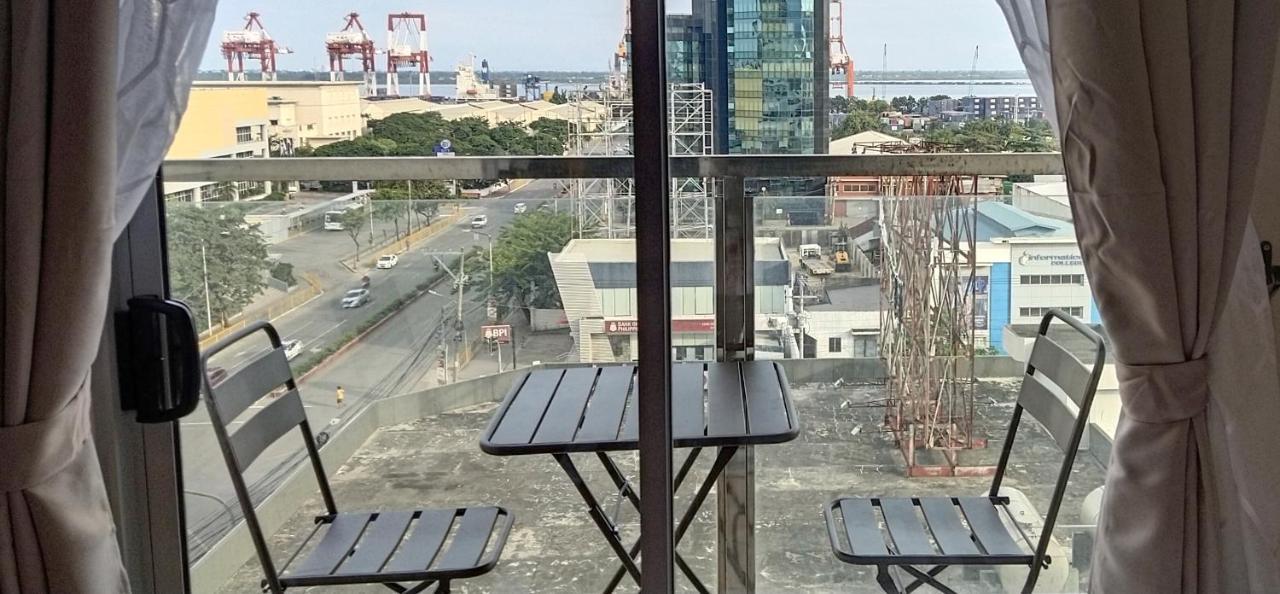 Sunvida Tower Stays Across Sm City سيبو المظهر الخارجي الصورة