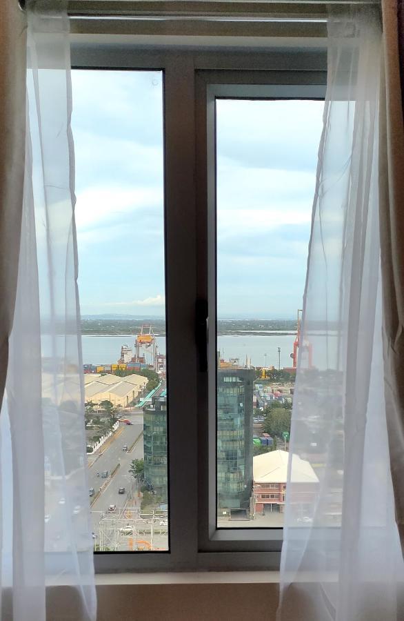 Sunvida Tower Stays Across Sm City سيبو المظهر الخارجي الصورة